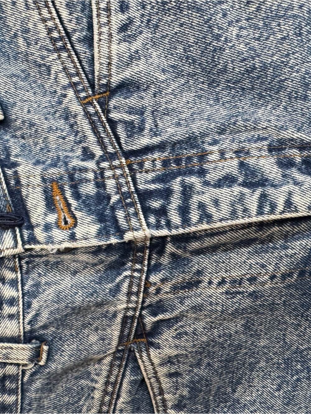 Forenza Light Blue Relaxed Fit Jeans